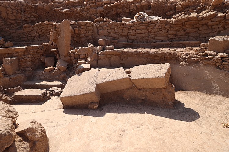 The three tiered stone benches of the amphitheatre-like building at Karahan Tepe